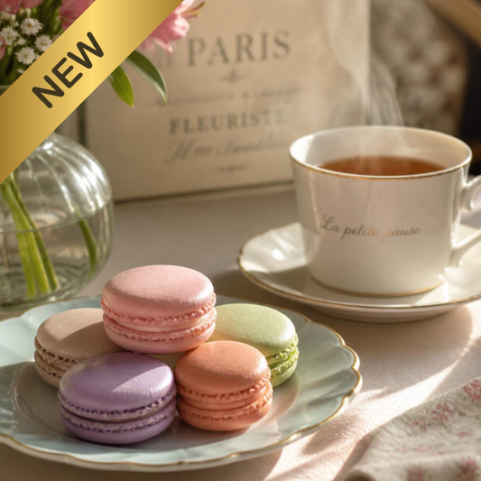 BLACK TEA & MACARON